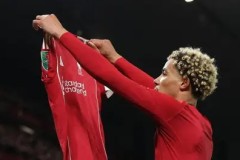 国米重返巅峰之路：劳塔罗回归首发，索默姆希塔良助阵卡利亚里之战